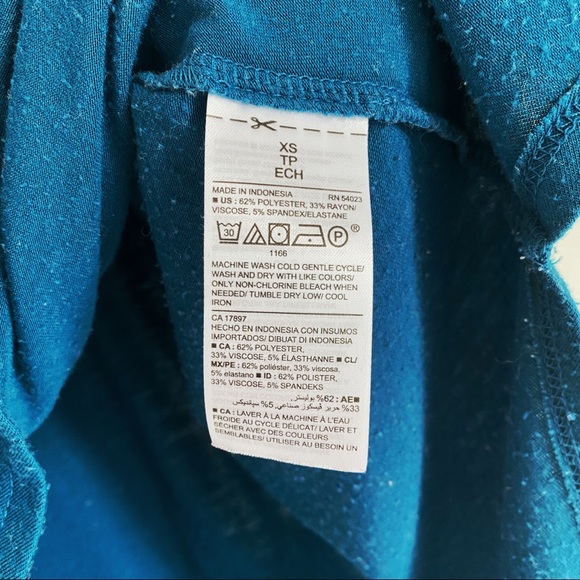 4/$20 OLD NAVY XS Teal Empire Waist Maternity V-Neck Top - Picture 5 of 15